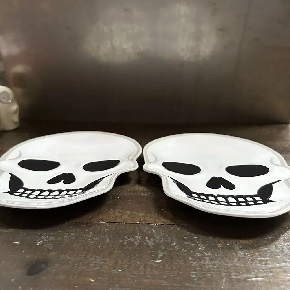 Set of 2 Skull Plates 9” Halloween Skeleton Tray – Melamine Party Decor Cute